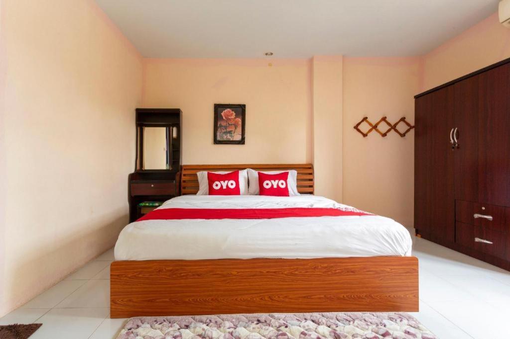Oyo 75356 Thipsiri Lodge Chiang Mai Dış mekan fotoğraf