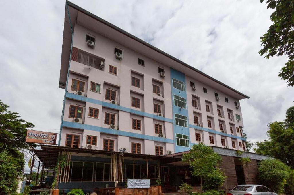 Oyo 75356 Thipsiri Lodge Chiang Mai Dış mekan fotoğraf