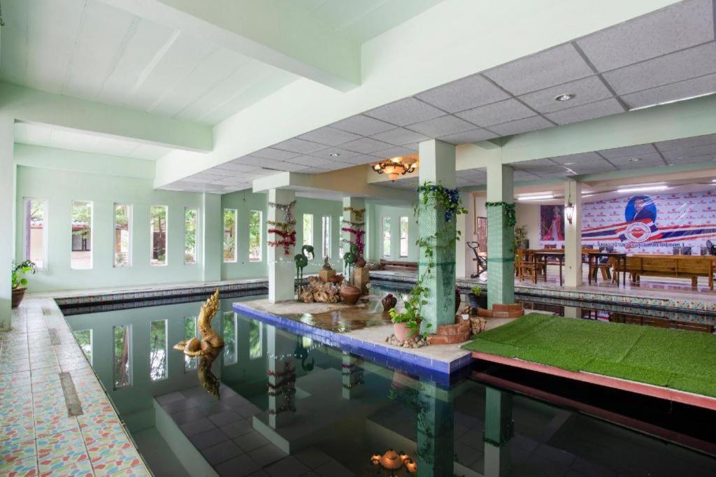 Oyo 75356 Thipsiri Lodge Chiang Mai Dış mekan fotoğraf